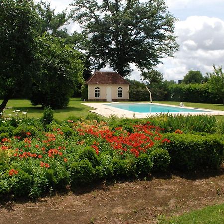 Petite Maison De Campagne Avec Piscine Chauffee, Tennis Et Nombreuses Activites Pour Tous! - Fr-1-410-270 Villa Maresché Екстериор снимка